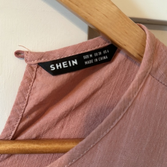 Dusty pink lose peplum top - Picture 2 of 3